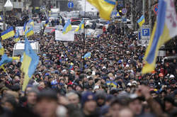 Сьогодні день гідності і смутку, день, коли ми згадуємо втрати і перемоги