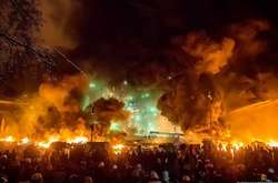 Спогади, які не можна забути ніколи. Найбільш неймовірні фото з Євромайдану