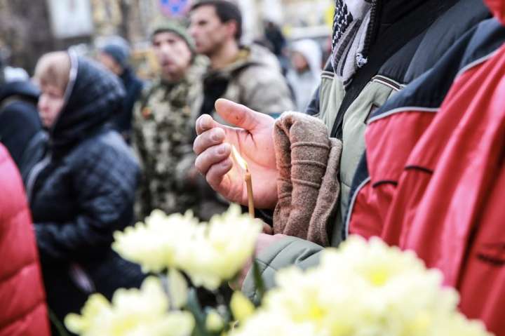 На Майдані триває мітинг з нагоди річниці Революції гідності