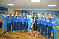 Українці показали третій результат на чемпіонаті світу з гирьового спорту