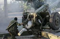 Доба в АТО: бойовики обстріляли Луганське зі 152-мм артилерії