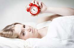 Ученые выяснили, сколько часов сна нужно человеку для счастья