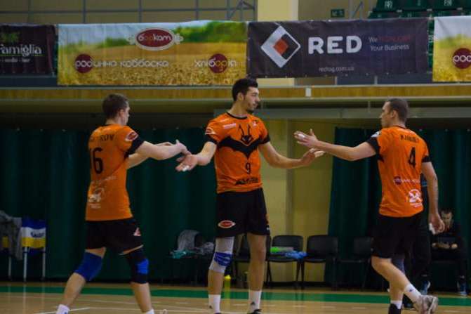 «Барком-Кажани» з перемоги стартували у Кубку Європейської конфедерації волейболу
