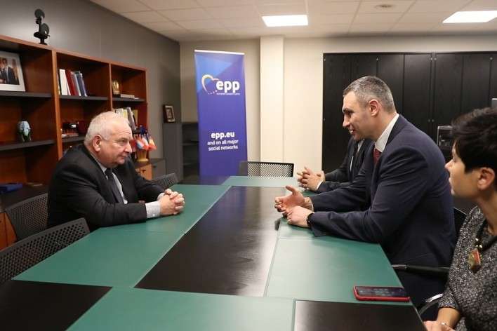 Кличко в Брюсселі провів зустріч з президентом Європейської народної партії