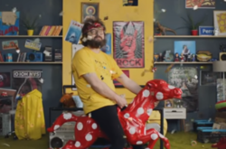 Dzidzio выпустил забавный клип «Выходной»