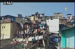 Обвал будинку в Індії: загинула одна людина, ще 20 - під завалами