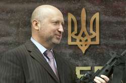 Летальна зброя для України: Турчинов не розуміє, чому США зволікають