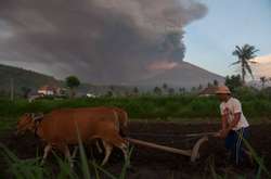 Влада Індонезії приготувалася до вибухового виверження вулкану Агунг