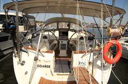 Кругосветное путешествие поляков закончилось трагедией: подробности 