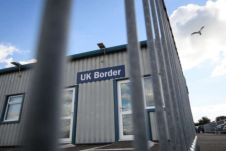 Лондон і Дублін не можуть вирішити питання майбутнього режиму кордону