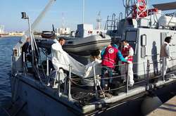 В Средиземном море на мигрантов напали акулы: погиб 31 человек