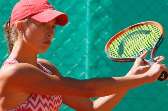 Українка Чернишова зробила переможний дубль на тенісному турнірі у Туреччині