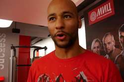 Український боксер Сіллах був жорстко нокаутований у Москві (відео)