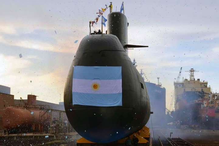 У день зникнення на аргентинській субмарині сталося загоряння