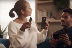 Motorola потроллила конкурентов в новом рекламном ролике 