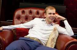 Україна просить Інтерпол оголосити Курченка в міжнародний розшук