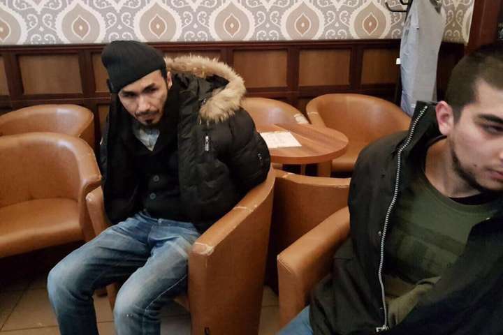 Українські правоохоронці затримали причетну до ІДІЛ злочинну групу