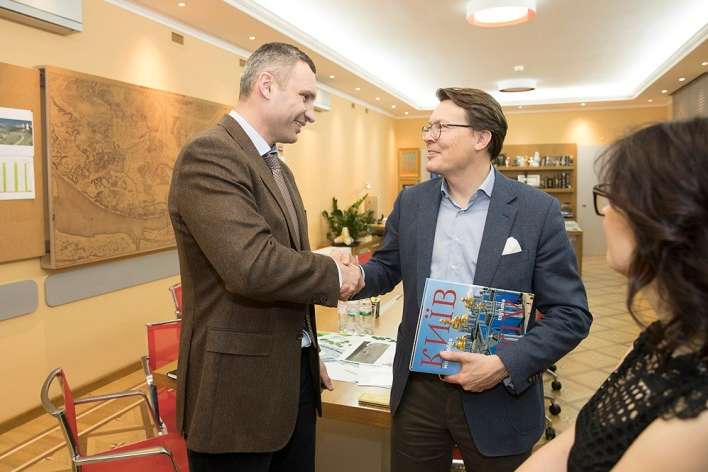 Кличко обговорив з принцом Нідерландів втілення високих технологій в управлінні містом