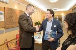 Кличко обговорив з принцом Нідерландів втілення високих технологій в управлінні містом