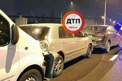 ДТП на шляхопроводі Нивки