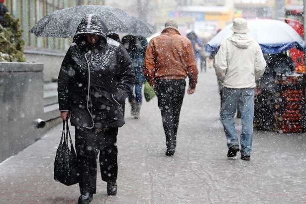 Синоптики попереджають: сьогодні дощ з мокрим снігом і ожеледь