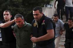 Масові арешти можливих учасників і прихильників перевороту в Туреччині в липні 2016 року