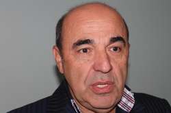 Журналіст просить НАЗК і НАБУ розслідувати наявність у Рабіновича ізраїльського паспорта та незадекларованого будинку 