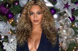 Бейонсе выпустила рождественскую коллекцию одежды