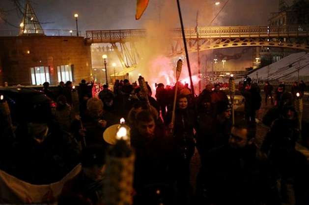 Смолоскипна хода у центрі Києва: поліція затримала чотирьох протестувальників
