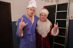 В новогоднем видеоклипе группы ««Тік» снимутся главные герои сериала «Коли ми вдома» 