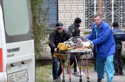  Госпіталізація одного з поранених від вибуху гранати 