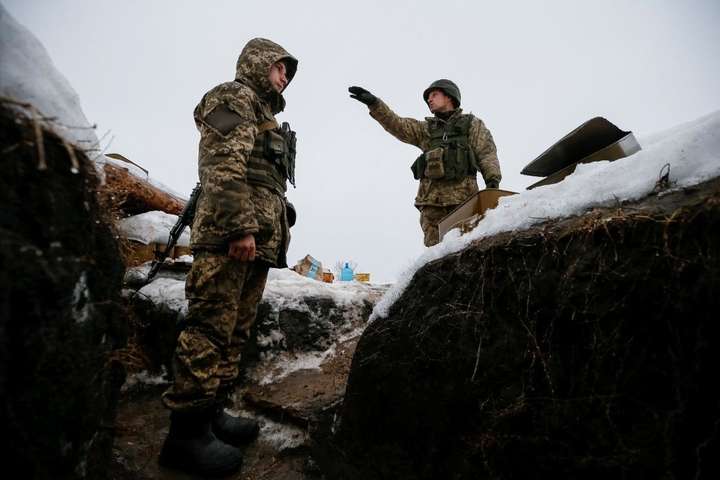 Доба в АТО: 25 ворожих обстрілів, одного українського бійця поранено