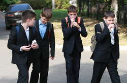 У Святошинському районі скасована шкільна форма