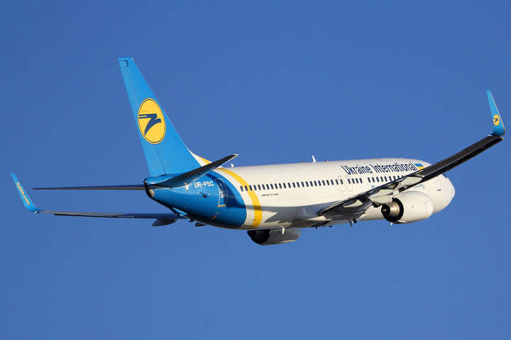Літак, що прямував з Києва до Нью-Йорка, незаплановано сяде у Канаді