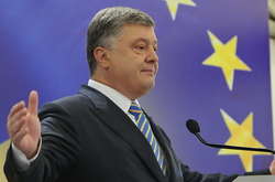 Порошенко анонсував референдуми про вступ до НАТО і членство в Євросоюзі
