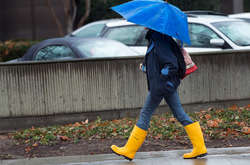 Погода на вихідні: дощ з мокрим снігом