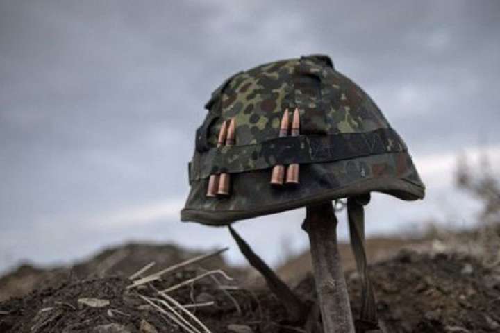 За три місяці осені в зоні АТО загинули 32 українських військових   