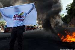 Масові протести в Гондурасі цього тижня були спричинені затягуванням оголошення остаточних результатів президентських виборів, що відбулися 26 листопада