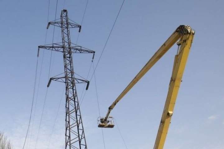 В ОРДЛО бойовики не дають відновити електропостачання у Травневому та Катеринівці