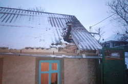 Бойовики обстріляли Авдіївку: у житловий будинок влучила міна