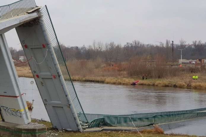Українці немає серед потерпілих внаслідок обвалу мосту в Празі - МЗС