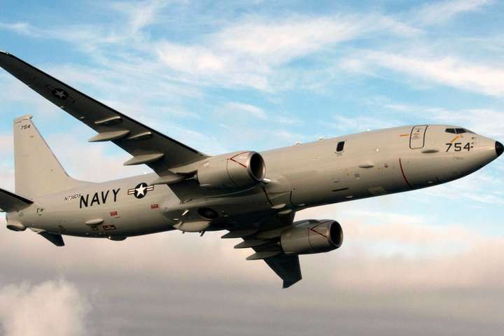 Військовий літак США здійснив розвідувальний політ біля окупованого Севастополя