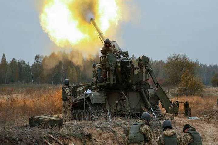 Загострення на Донбасі: бойовики гатять з важкої артилерії, сили АТО зазнали втрат
