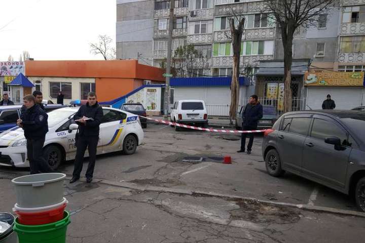 Дерзкое нападение на ювелирку в Николаеве: грабители открыли стрельбу