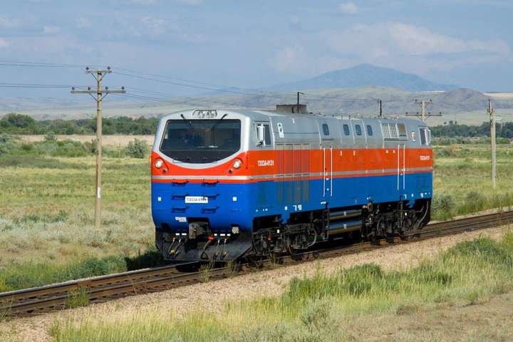 «Укрзалізниця» отримає від General Electric 30 локомотивів 
