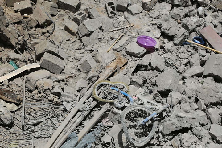 Під час боїв в столиці Ємену загинули десятки мирних жителів: сотні поранені