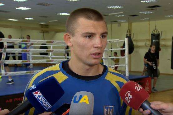 Український чемпіон світу з боксу Хижняк може залишитися в аматорах до 2024 року