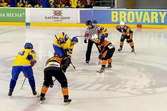 Молодіжна збірна України з хокею перемогла «Кременчук» у контрольному поєдинку