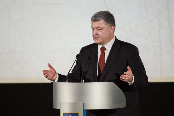 Порошенко назвав втрати української армії в ході конфлікту на Донбасі