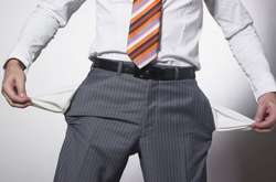 Ученые выяснили, почему люди зарабатывают мало денег